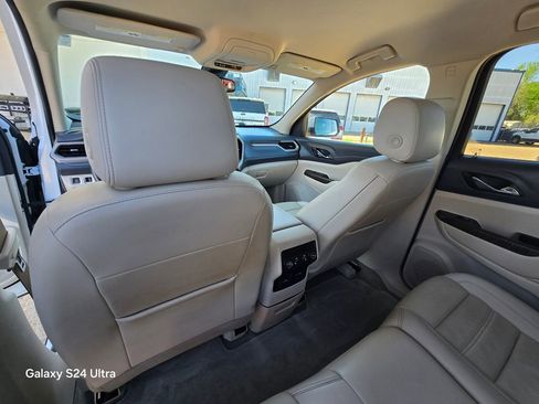 Used 2023 GMC Acadia Denali FWD image 16