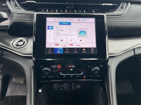 Used 2021 Jeep Grand Cherokee L Limited w/ MOPAR Finishing Package image 21