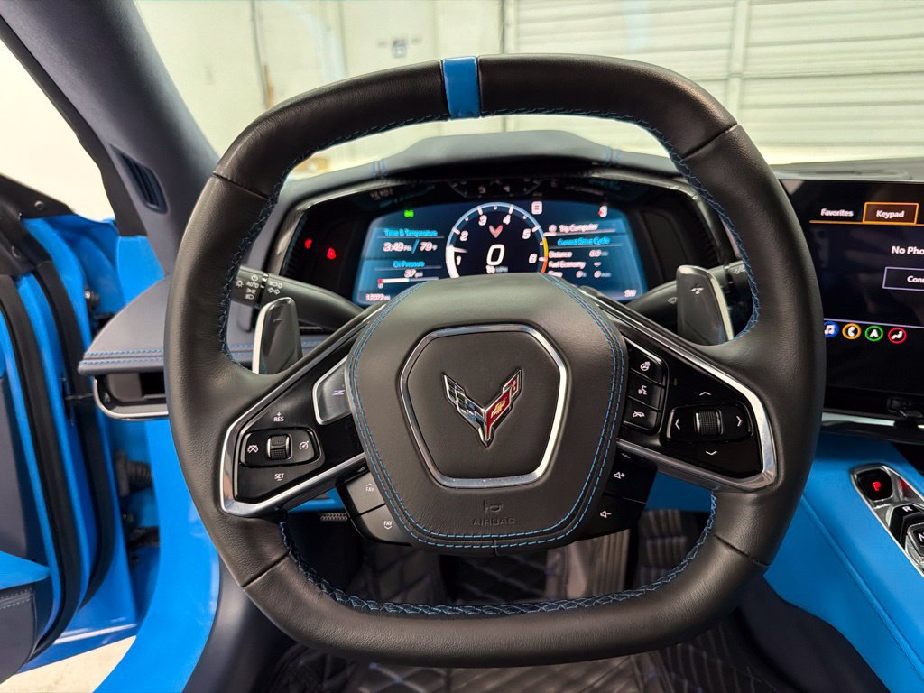 Used 2023 Chevrolet Corvette Stingray Premium Cpe w/ Z51 Performance Package RWD image 18