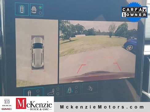 Used 2024 GMC Acadia Elevation FWD image 16