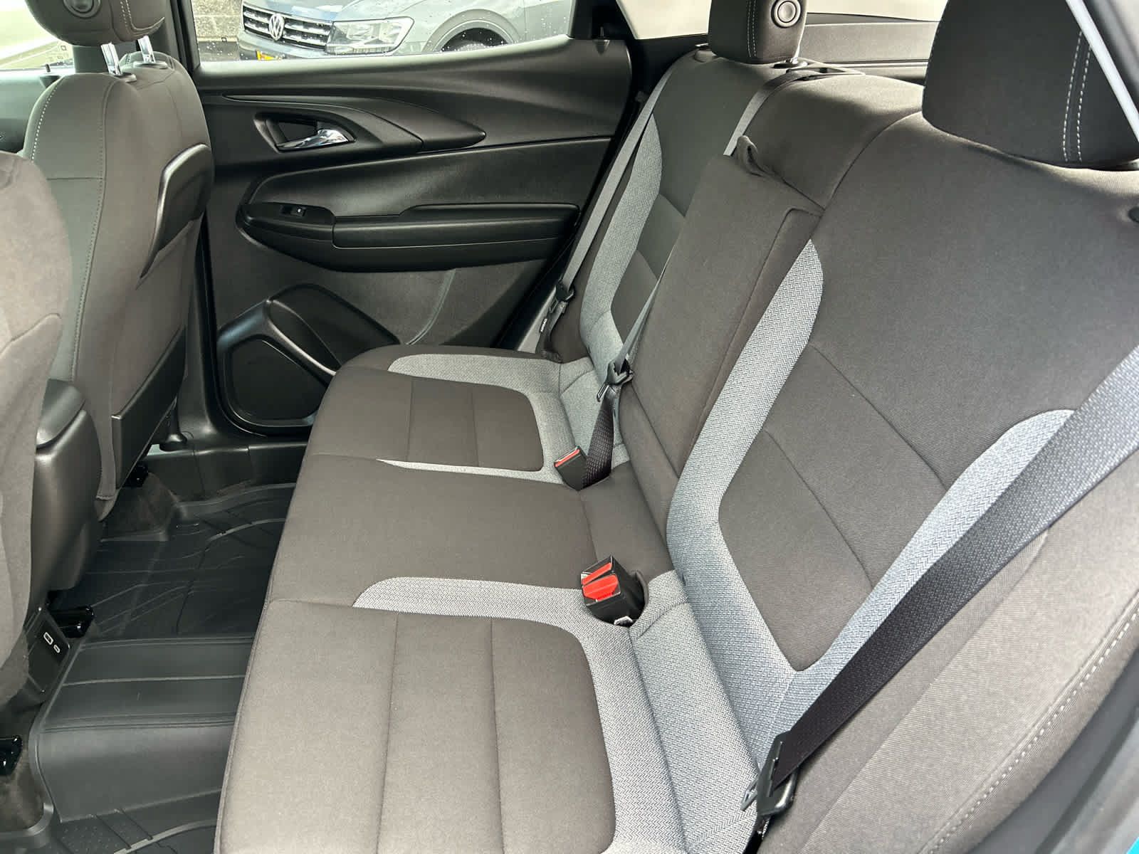 Used 2025 Chevrolet TrailBlazer LT w/ Convenience Package AWD/4WD image 23