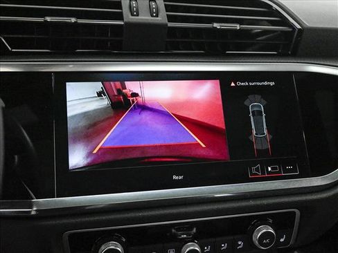 Certified 2025 Audi Q3 2.0T Premium w/ Convenience Package image 14