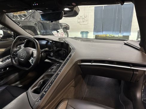 Certified 2024 Chevrolet Corvette Stingray Preferred Conv w/ 2LT image 29