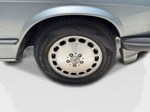 Used 1989 Mercedes-Benz 560 SL image 11