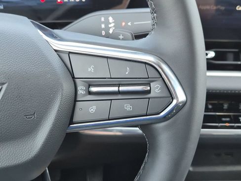 New 2026 Chevrolet Equinox LT w/ Midnight Edition FWD image 12