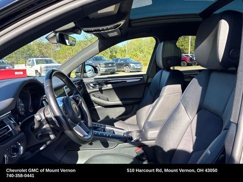 Used 2021 Porsche Macan S image 9