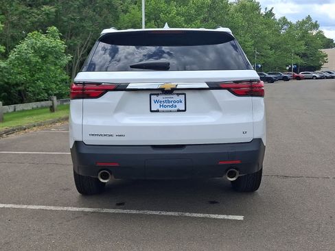 Used 2023 Chevrolet Traverse LT w/ LT Premium Package AWD/4WD image 6