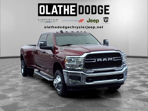 Certified 2024 RAM 3500 Tradesman w/ Chrome Appearance Group AWD/4WD image 28