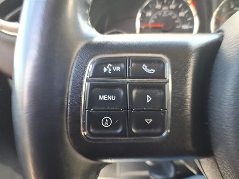 Used 2018 Jeep Wrangler Unlimited Rubicon w/ Connectivity Group AWD/4WD image 19