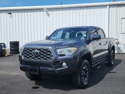 Used 2021 Toyota Tacoma TRD Off-Road w/ Technology Package AWD/4WD image 1