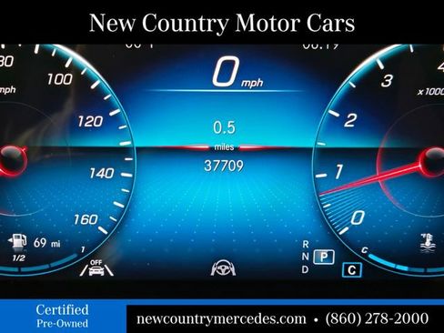 Certified 2022 Mercedes-Benz GLA 250 4MATIC image 35