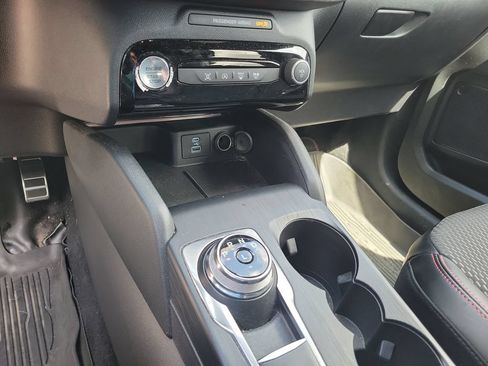 Used 2023 Ford Escape ST-Line w/ Tech Pack #1 AWD/4WD image 19