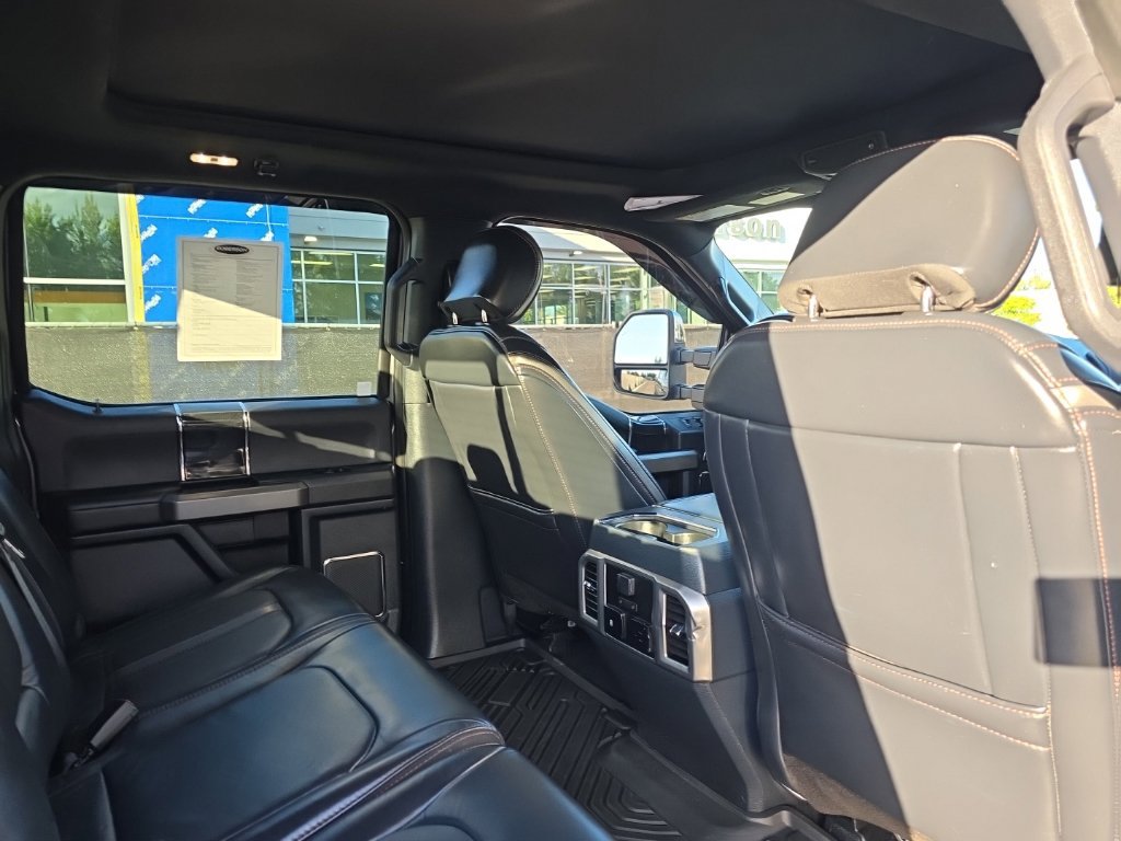 Used 2022 Ford F350 Platinum w/ Tremor Off-Road Package AWD/4WD image 11