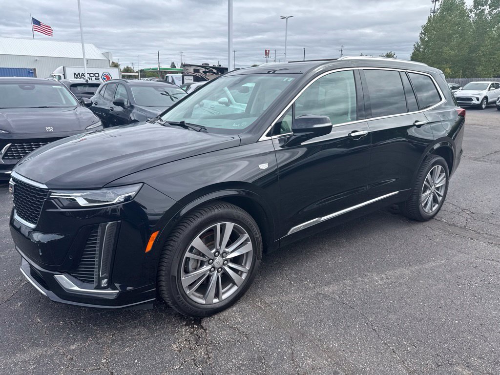 Used 2020 Cadillac XT6 Premium Luxury AWD/4WD image 4