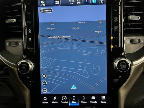 Used 2024 RAM 2500 Laramie image 18