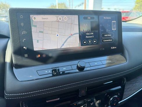 Certified 2024 Nissan Rogue Platinum w/ Platinum Premium Package image 13