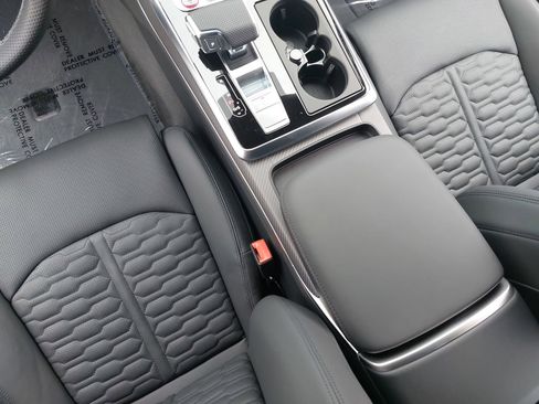 New 2026 Audi RS Q8 performance AWD/4WD image 28