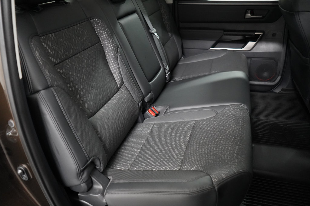 Used 2023 Toyota Tundra Limited AWD/4WD image 21