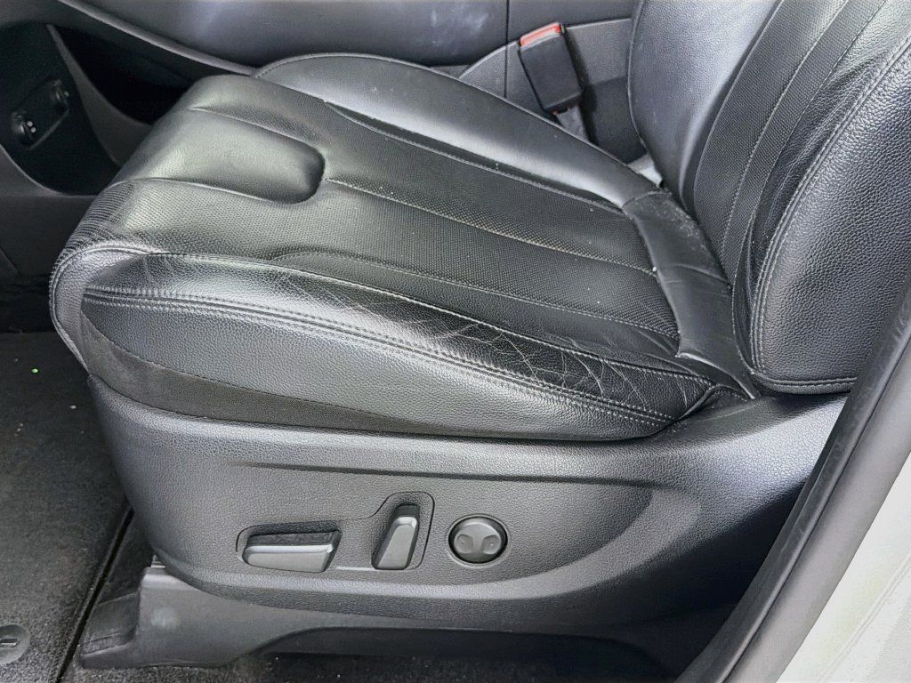 Used 2022 Hyundai Palisade SEL w/ 8P Bench Seat Package FWD image 24