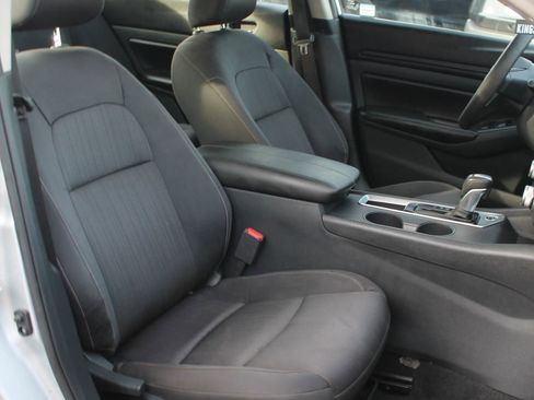 Used 2022 Nissan Altima 2.5 S FWD image 24