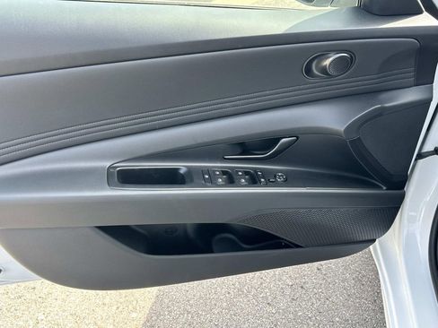 New 2026 Hyundai Elantra Sport FWD image 14