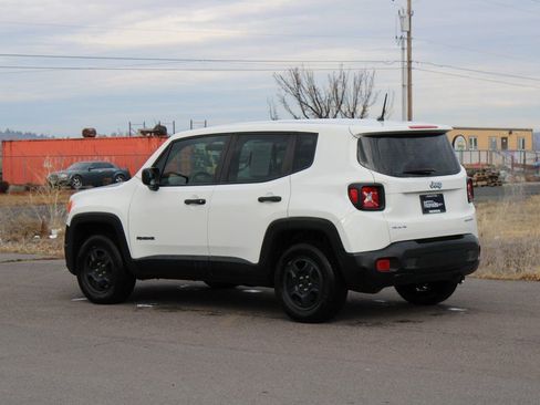 Used 2016 Jeep Renegade Sport w/ Power & Air Group image 4