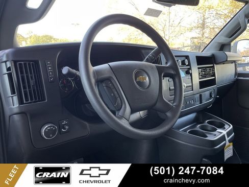 New 2025 Chevrolet Express 2500 image 9