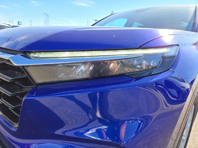 Used 2023 Honda CR-V EX-L image 6