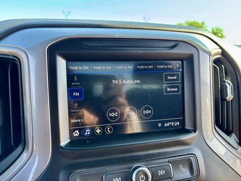 Used 2021 Chevrolet Silverado 1500 W/T w/ WT Value Package AWD/4WD image 32