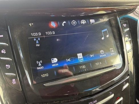 Used 2019 Cadillac Escalade ESV Luxury image 22