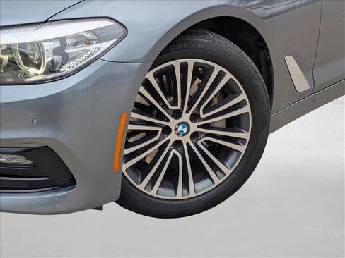 Used 2018 BMW 530i image 23