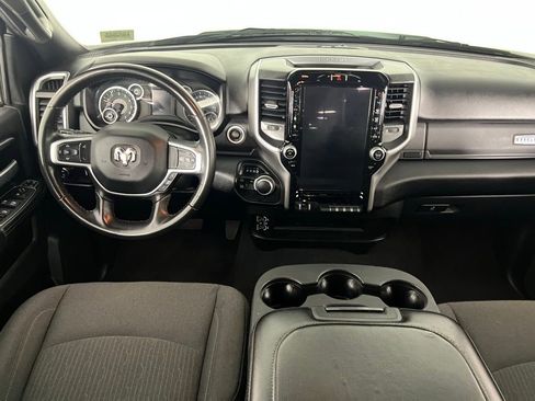 Used 2024 RAM 2500 Big Horn w/ Sport Appearance Package image 13