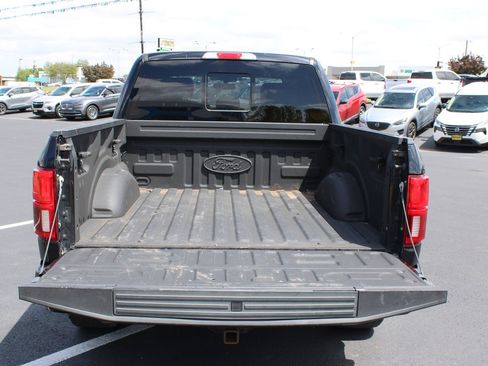 Used 2019 Ford F150 Platinum w/ Equipment Group 701A Luxury AWD/4WD image 8