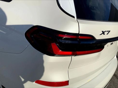 New 2026 BMW X7 xDrive40i w/ M Sport Package image 14