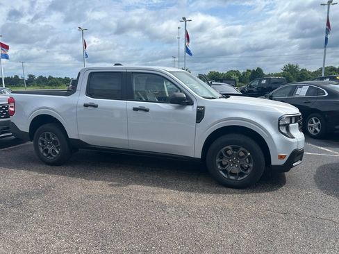 New 2026 Ford Maverick XLT FWD image 1