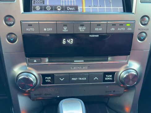 Used 2020 Lexus GX 460 Premium w/ Premium Package image 26