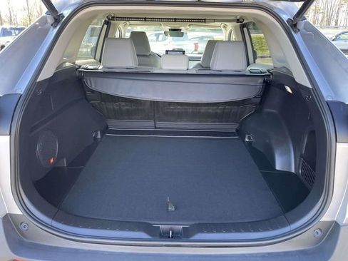Used 2022 Toyota RAV4 Limited image 13