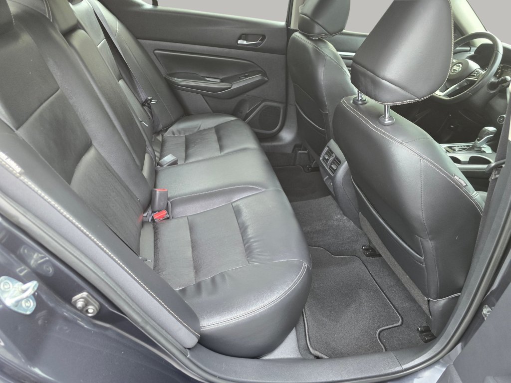 Used 2019 Nissan Altima 2.5 SL FWD image 25