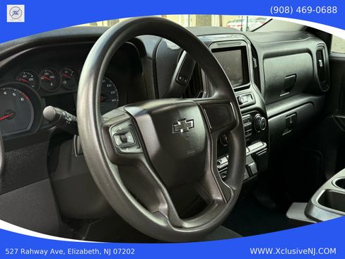 Used 2020 Chevrolet Silverado 1500 Custom Trail Boss w/ Custom Convenience Package image 9