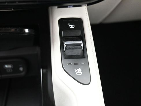 Used 2023 Kia Telluride EX image 27