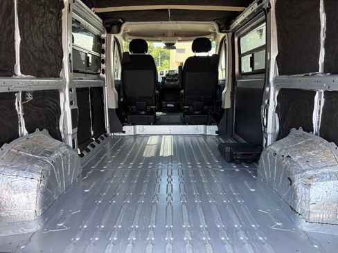 Used 2016 RAM ProMaster 1500 w/ Interior Convenience Group FWD image 11