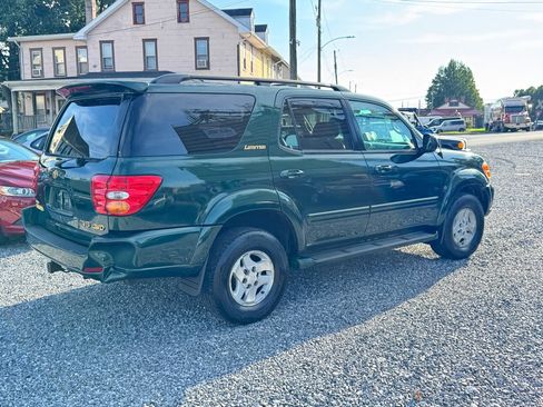 Used 2002 Toyota Sequoia Limited w/ Gold Pkg AWD/4WD image 5