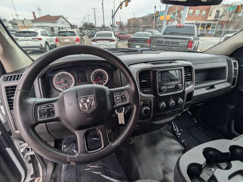 Used 2019 RAM 1500 Tradesman RWD image 20