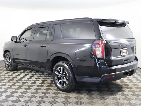 Used 2021 Chevrolet Suburban Z71 w/ Z71 Off-Road Package image 12