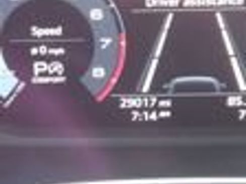 Used 2025 Audi Q3 2.0T Premium AWD/4WD image 19