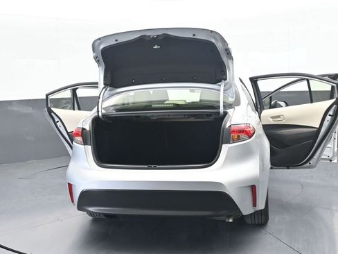 Used 2024 Toyota Corolla LE w/ LE Convenience Package image 63