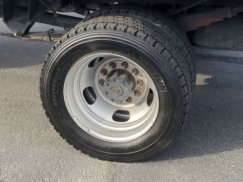 Used 2024 RAM 5500 Tradesman image 19