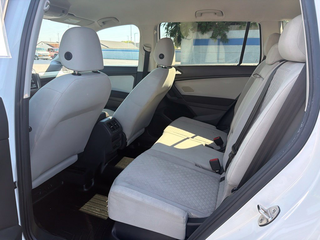 Used 2019 Volkswagen Tiguan S w/ Driver Assistance Package AWD/4WD image 18