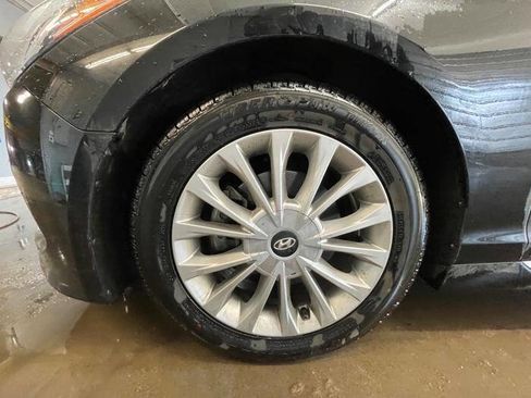 Used 2015 Hyundai Sonata Limited w/ Option Group 05 image 11