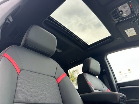 New 2026 Chevrolet Colorado Z71 w/ Technology Package image 15